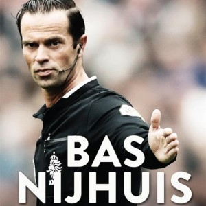 Lees meer over het artikel Bas Nijhuis – Niet zeiken, voetballen!